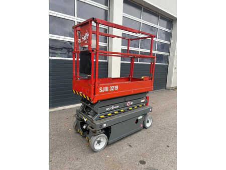 Saksinostimet 2015  Skyjack SJ 3219 7,80m Scherenarbeitsbühne (6)
