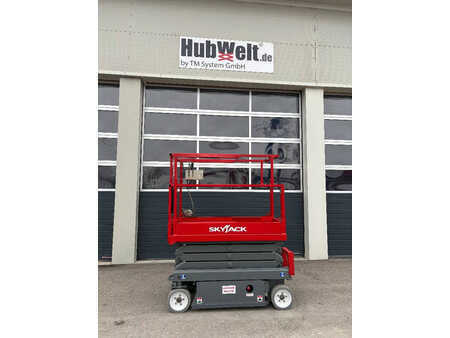 Scissors Lifts 2015  Skyjack SJ3219 - 7,80m Elektro Scherenarbeitsbühne (1)