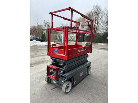 Scissors Lifts 2015  Skyjack SJ3219 - 7,80m Elektro Scherenarbeitsbühne (4)