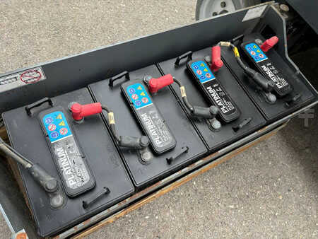 Scissors Lifts 2015  Skyjack SJ3219 - 7,80m Elektro Scherenarbeitsbühne (9)