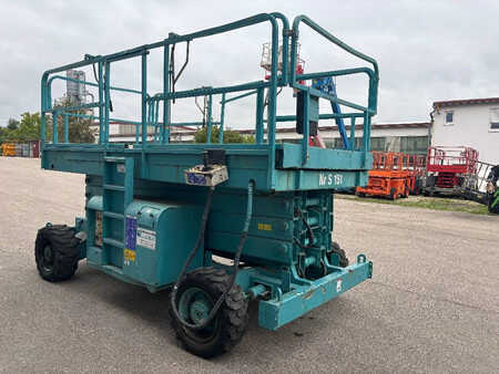 Schaarhoogwerker 2001  Haulotte H 12 SDX 12m Diesel Scherenarbeitsbühne (4)