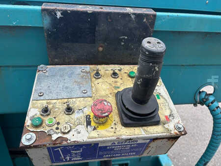 Schaarhoogwerker 2001  Haulotte H 12 SDX 12m Diesel Scherenarbeitsbühne (7)