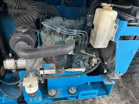 Piattaforme aeree a pantografo 2007  Genie GS 3268 11,75m Diesel Scherenarbeitsbühne (10)