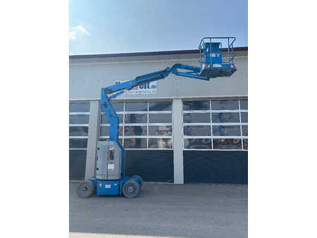 Articulating boom 2003  Genie Z 30/20 N Gelenk-Teleskop-Arbeitsbühne, neue Akkus (13)