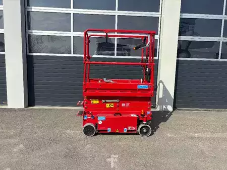 Ollós munka emelvény 2023  Iteco IM5080 6,90m Scherenarbeitsbühne (2)