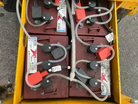 Scherenarbeitsbühne 2021  Haulotte Compact 8 - Scherenarbeitsbühne 8,2m, BJ 2021 (10)