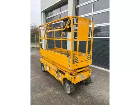 Scherenarbeitsbühne 2021  Haulotte Compact 8 - Scherenarbeitsbühne 8,2m, BJ 2021 (3)