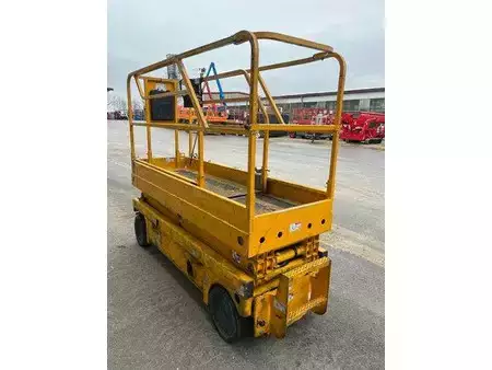 Scherenarbeitsbühne 2021  Haulotte Compact 8 - Scherenarbeitsbühne 8,2m, BJ 2021 (5)