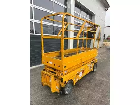 Scherenarbeitsbühne 2021  Haulotte Compact 8 - Scherenarbeitsbühne 8,2m, BJ 2021 (6)