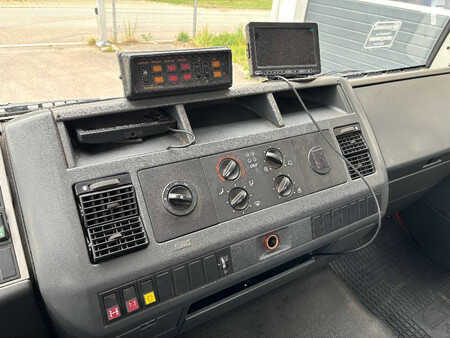 Autohoogwerker 2000  Ruthmann T265 LKW Arbeitsbühne 26,4m auf MAN Fahrgestell Ar (8)