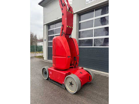 Puominostimet 2012  Manitou 120AETJC - 12m Gelenk-Teleskop-Arbeitsbühne (9)