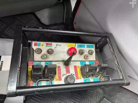 Teleskop platform 2014  Teupen LEO 30T Raupenarbeitsbühne 30m (7)