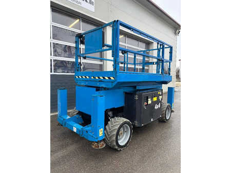 Sakse arbejds platform 2016  Genie GS 2669 RT - 10m Diesel Scherenarbeitsbühne 4x4 (12)