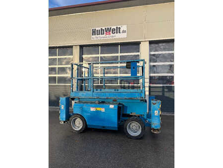 Schaarhoogwerker 2007  Genie GS 2668 RT 10m Diesel Scherenarbeitsbühne (1)