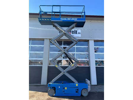 Pracovní plošina s nůžkovým zdvihem 2014  Genie GS 2032 8,10m Scherenarbeitsbühne (11)