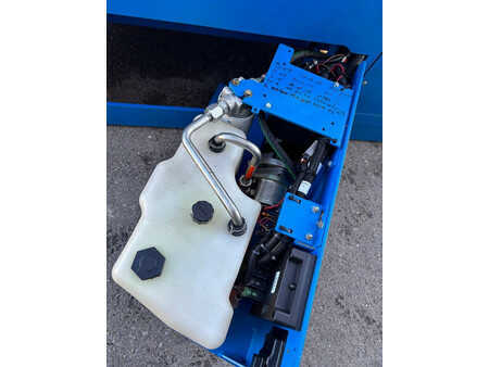 Pracovní plošina s nůžkovým zdvihem 2014  Genie GS 2032 8,10m Scherenarbeitsbühne (9)