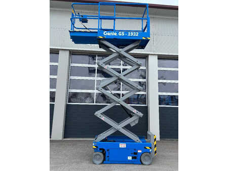 Scissors Lifts 2012  Genie GS1932 - 7,80m Scherenarbeitsbühne (12)