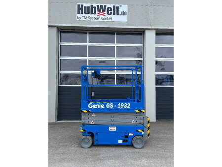 Scissors Lifts 2012  Genie GS1932 - 7,80m Scherenarbeitsbühne (2)