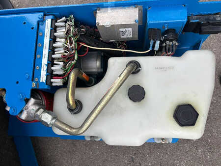 Scissors Lifts 2012  Genie GS1932 - 7,80m Scherenarbeitsbühne (8)