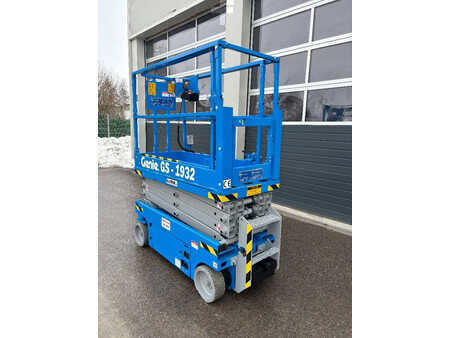 Scherenarbeitsbühne 2012  Genie GS1932 - 7,80m Scherenarbeitsbühne (3)