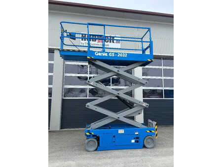 Pracovní plošina s nůžkovým zdvihem 2014  Genie GS 2032 8,10m Scherenarbeitsbühne *Akkus NEU* (12)