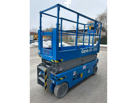 Pracovní plošina s nůžkovým zdvihem 2014  Genie GS 2032 8,10m Scherenarbeitsbühne *Akkus NEU* (4)