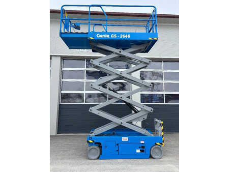 Pracovní plošina s nůžkovým zdvihem 2013  Genie GS 2646 10m Scherenarbeitsbühne *Akkus NEU* (12)