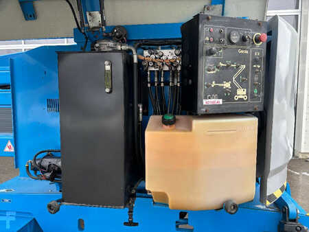 Articulating boom 2014  Genie Z45/25J - 16m Diesel 4x4 Gelenk-Teleskop-Bühne (14)