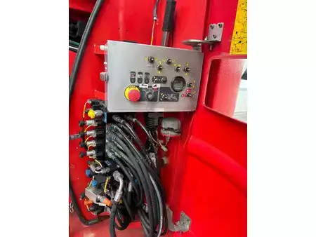 Nacelle articulée 2013  Manitou 120AETJC - 12m Gelenk-Teleskop-Arbeitsbühne (9)