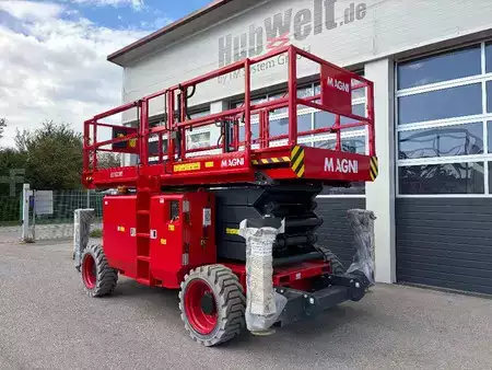 Levantamento tesoura 2025  MAGNI ES 1523 RT 15m 4x4 Scherenarbeitsbühne (2)
