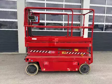 Ollós munka emelvény 2013  Iteco IT8290 10,15m Scherenarbeitsbühne *Akkus NEU* (2)