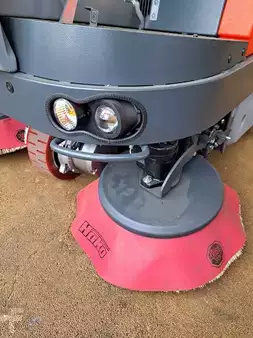 Feie- og støvsuging maskiner 2025  Hako B 1200 RH (7)