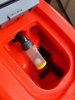 Stroj na drhnutí a vysávání 2025  Hako B 45 CL (6)