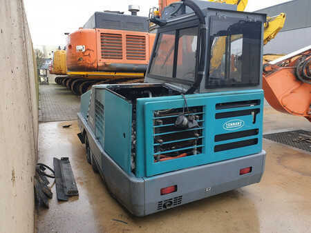 Veegmachine 2017  TENNANT 800 (5)