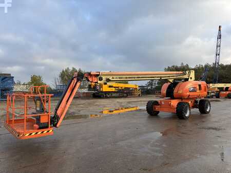 Kloubová pracovní plošina 2014  JLG 860 SJ (2)