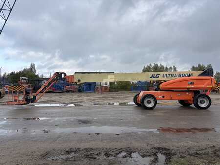 Teleskooppipuominostimet 2014  JLG 1350 SJP (1)