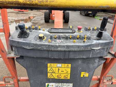 Teleskooppipuominostimet 2014  JLG 1350 SJP (4)