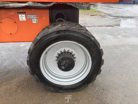 Teleskooppipuominostimet 2014  JLG 1350 SJP (12)