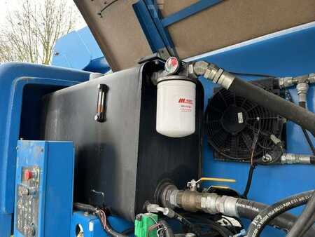 Annet 2010  Genie Z-80/60 (26)