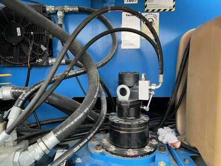 Annet 2010  Genie Z-80/60 (27)