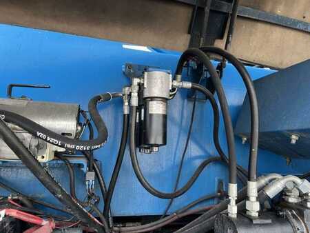 Annet 2010  Genie Z-80/60 (30)