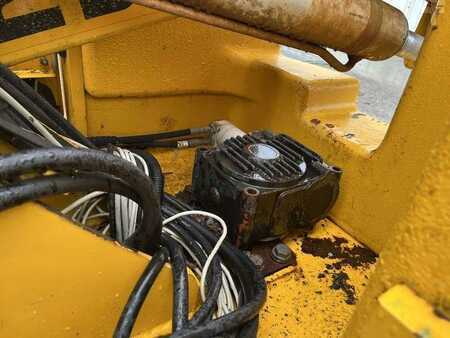 Muut 1999  Haulotte HA12D (28)