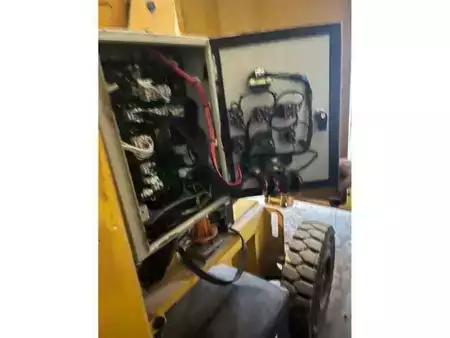 Andet 1999  Haulotte HA12I (5)