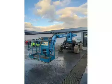 Altri 2017  Genie Z60/37 FE HYBRID (8)