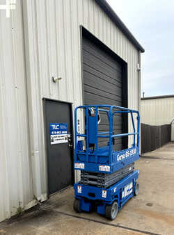 Scissor lift  Genie 1930 (6)