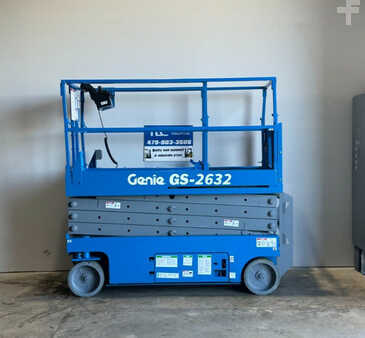 Plataforma Tijera 2004  Genie GS-2632 (3)