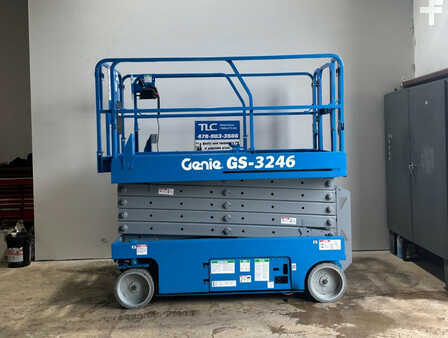 Plataforma Tijera - Genie GS-3246 (1)