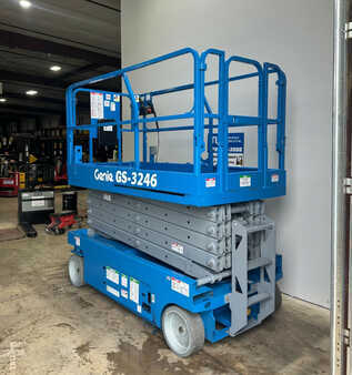 Plataforma Tijera - Genie GS-3246 (4)
