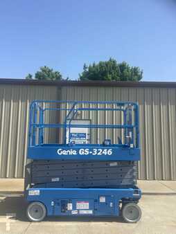 Scissor lift 2007  Genie GS-3246 (3)