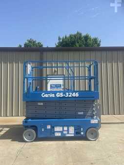 Scissor lift 2007  Genie GS-3246 (4)